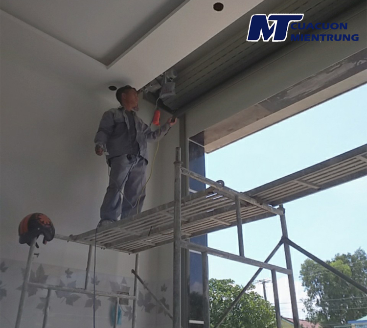 Sửa chữa cửa cuốn Đức giá rẻ